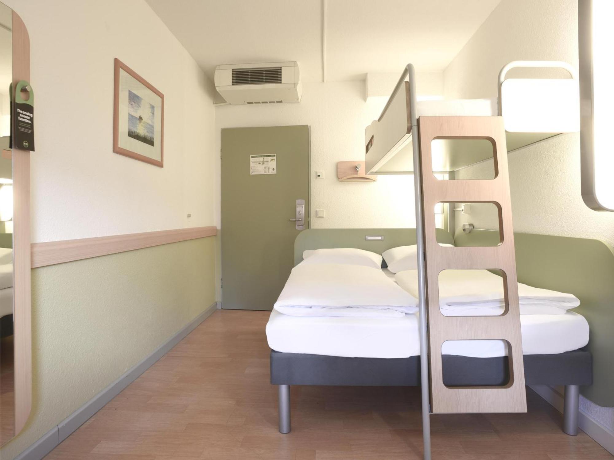 B&B Hotel Leipzig-Schoenefeld ภายนอก รูปภาพ