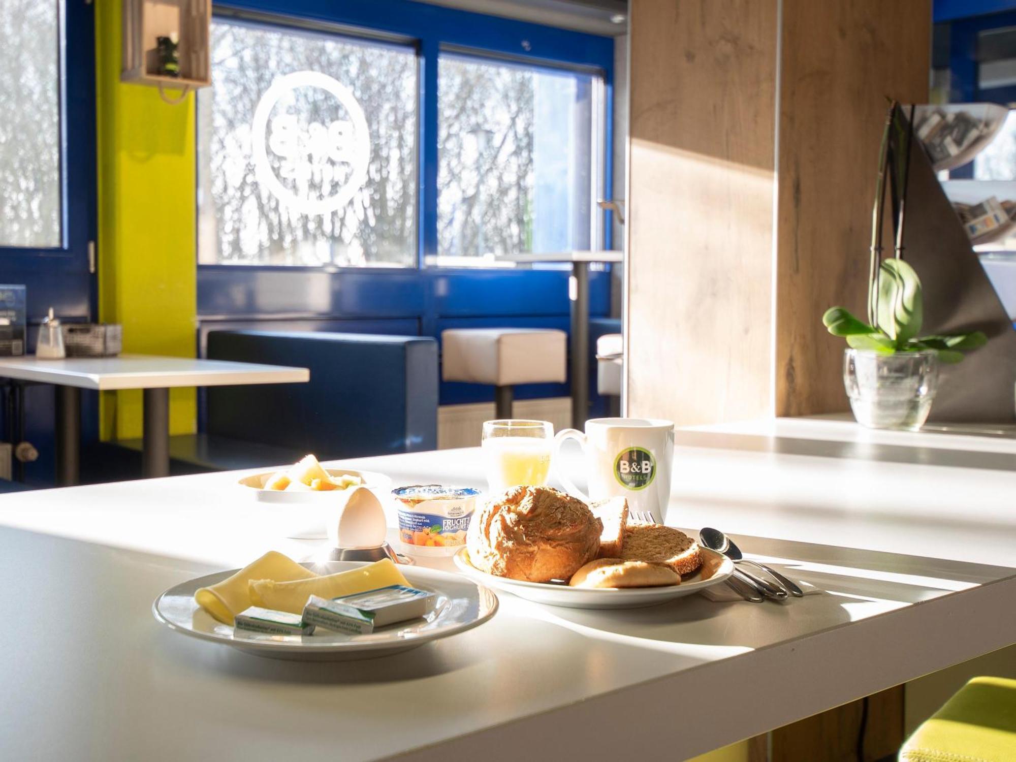 B&B Hotel Leipzig-Schoenefeld ภายนอก รูปภาพ